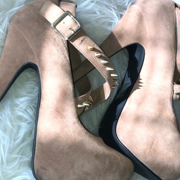 Heels size 9 - Picture 4 of 7